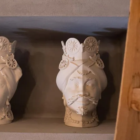 Lägenhet San Giuseppe Con Terrazza Syrakusa